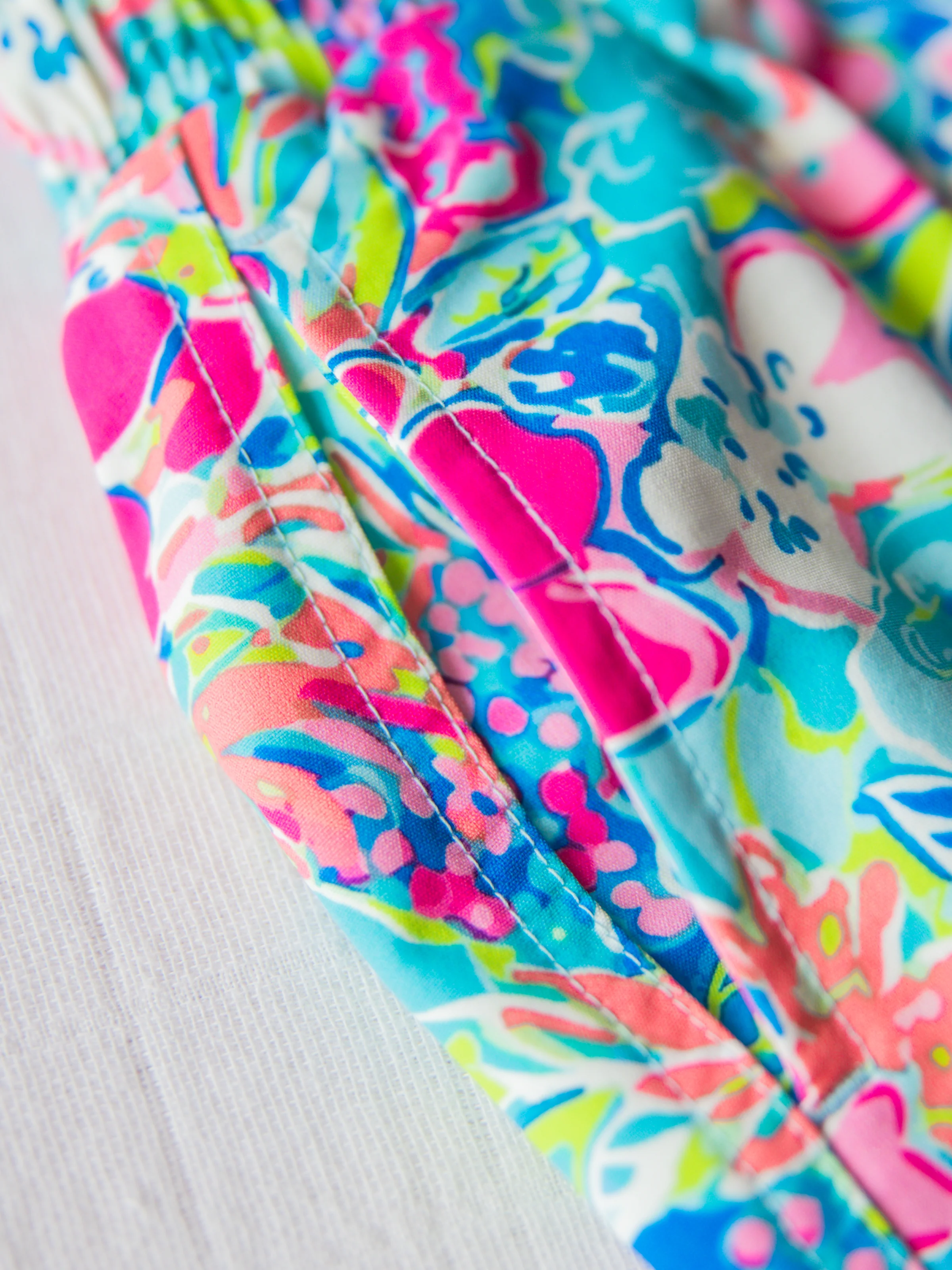 Boy's Swim Trunks - Hawaiian Blooms - Image 7