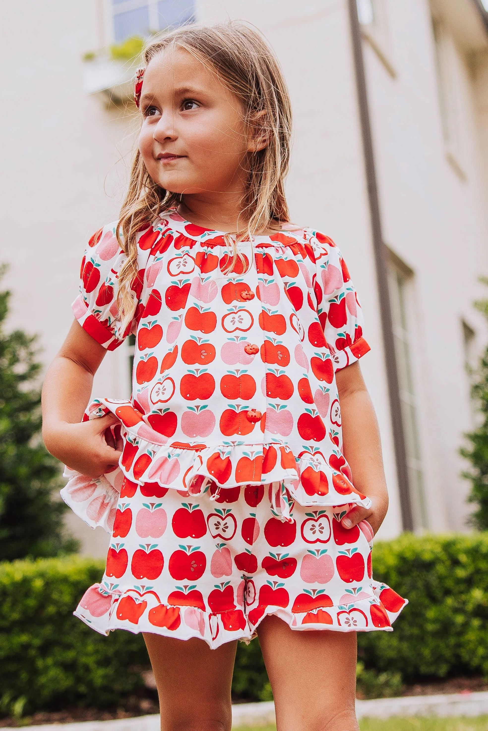 Flowy Ruffled Button Set - All the Apples - Image 3