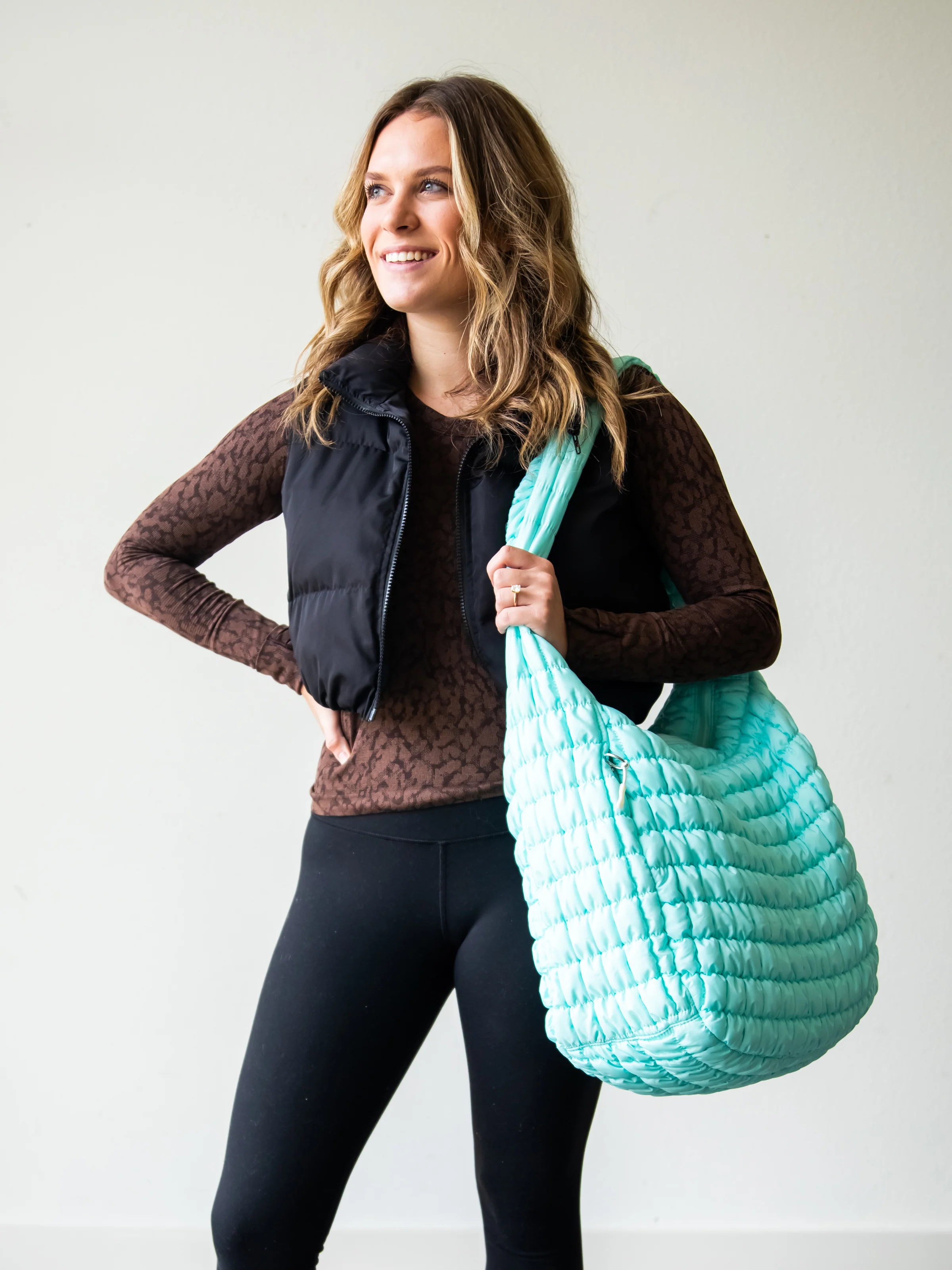 Puffer Tote - Shimmering Sea - Image 6