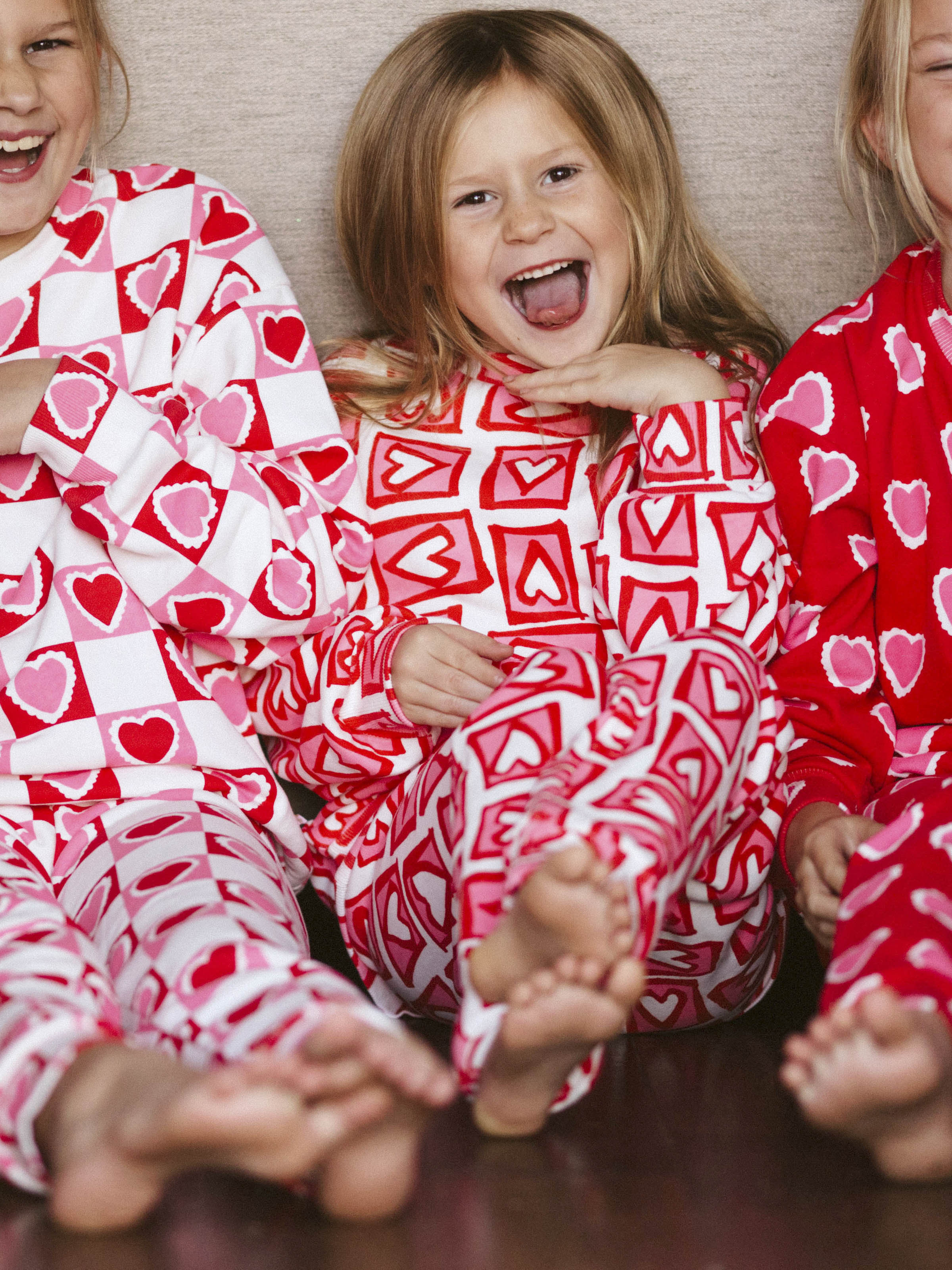 Sweatshirt Set - Fun Hearts - Image 4